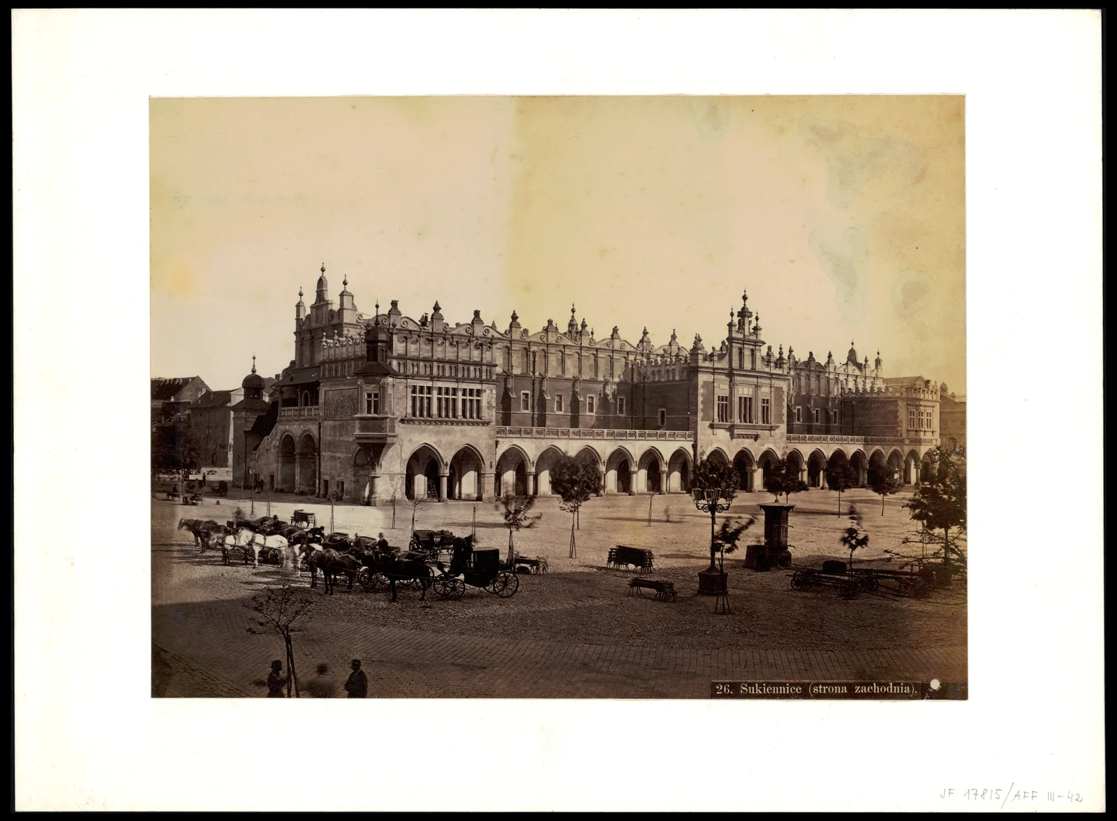 Tuchhallen (Sukiennice), Westseite, Albuminabzug von Ignacy Krieger, ca. 1880